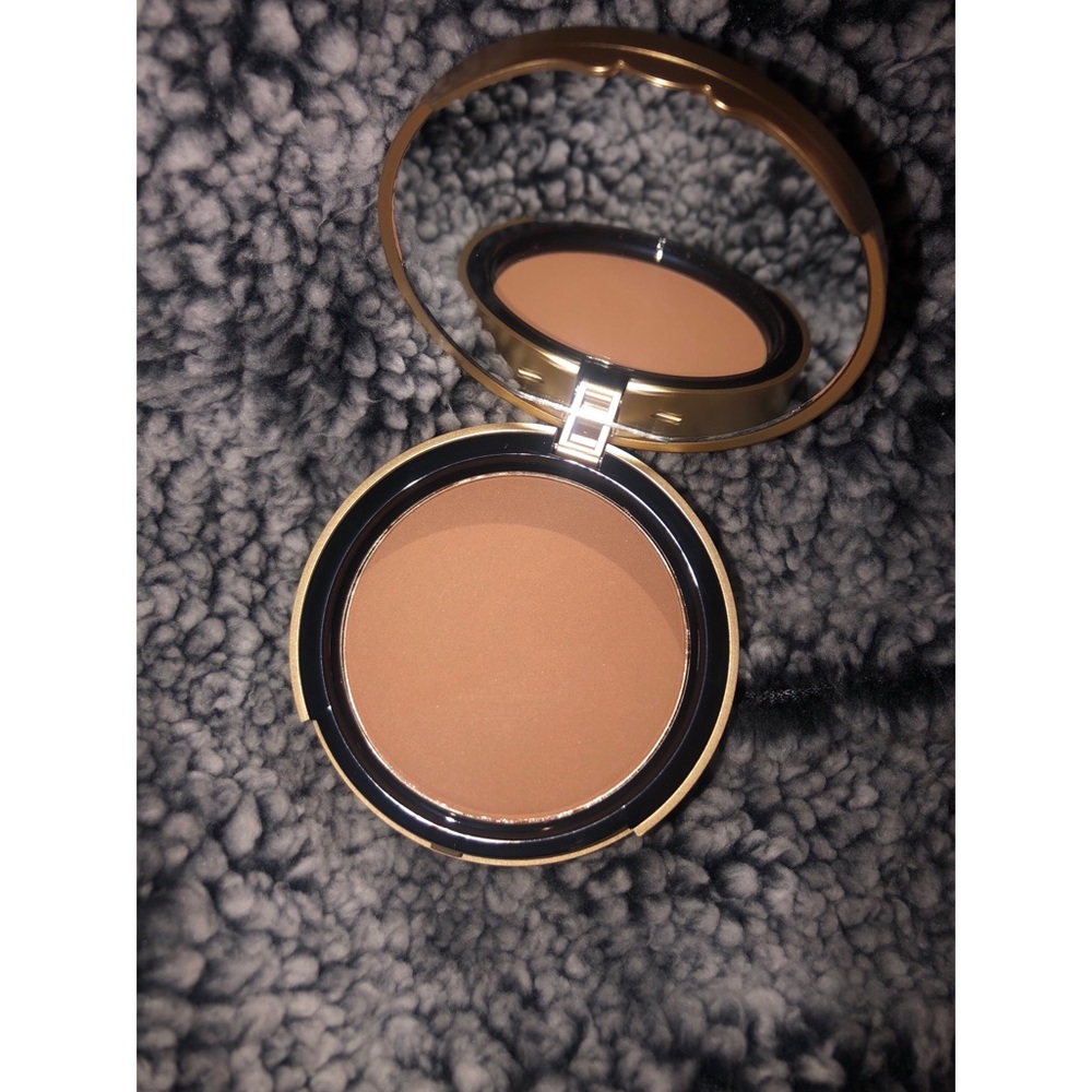 Too Faced Chocolate Soleil Matte Bronzer